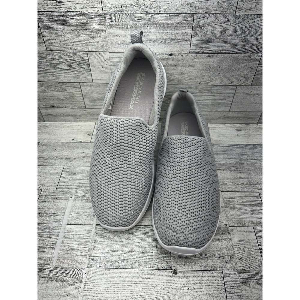 Skechers GOwalk Shoes Womens Size 7.5 Lightweight Slip On Comfort‎ Mesh 15600